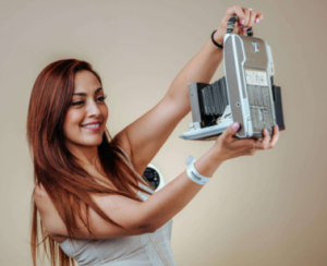 Portable Power Station Voltage Throttling